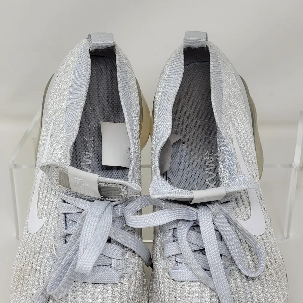 Nike Air Vapormax Flyknit 3  Pure Platinum Shoes Sneakers AJ6910-100 Sz 9 Womens
